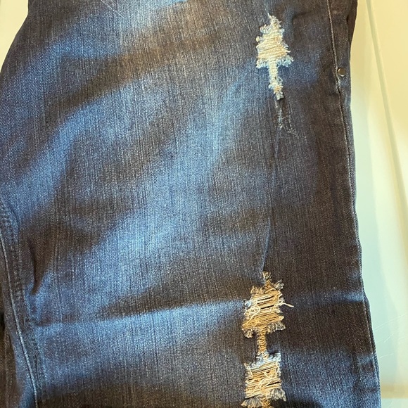Torrid Ripped Jeans - Picture 4 of 4